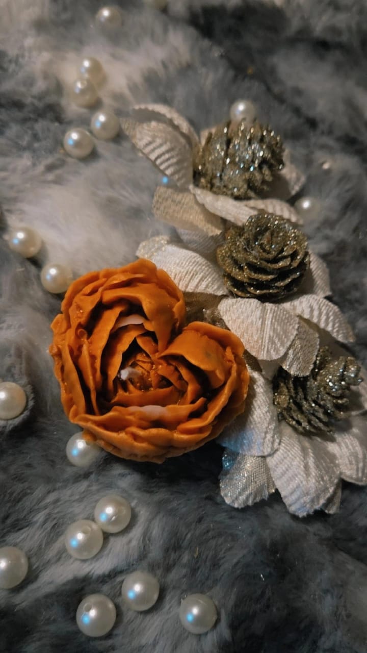 Heart Rose Candle
